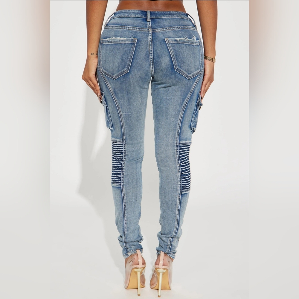 Pants - Picture 3 of 8